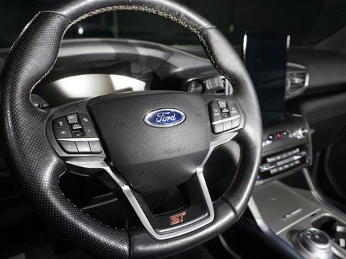 Used 2020 Ford Explorer ST w/ Premium Technology Package image 14