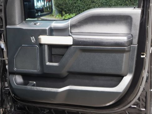 Used 2020 Ford F150 Lariat RWD image 41