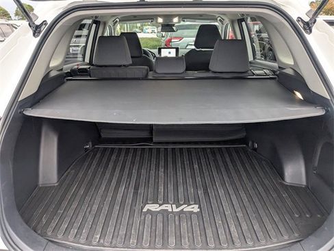 Used 2025 Toyota RAV4 XLE image 13