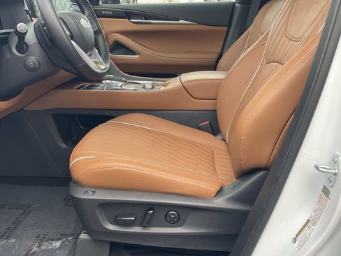 Certified 2026 INFINITI QX60 Autograph w/ Dark Cargo Package image 17