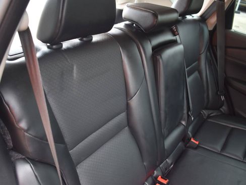 Used 2023 Nissan Rogue SV w/ SV Premium B Package FWD image 57