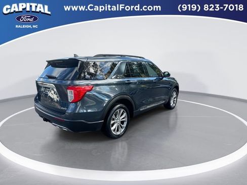Used 2023 Ford Explorer XLT w/ Equipment Group 202A image 8