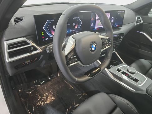 Used 2026 BMW 330i Sedan w/ Convenience Package RWD image 25