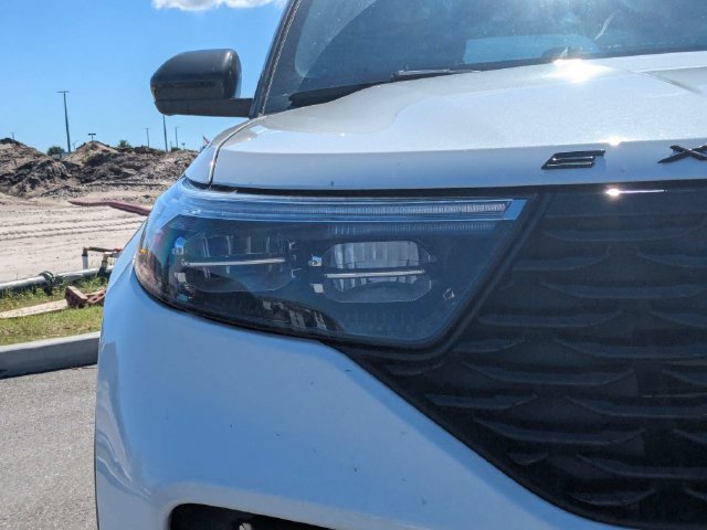 Used 2022 Ford Explorer ST-Line w/ Class IV Trailer Tow Package RWD image 9