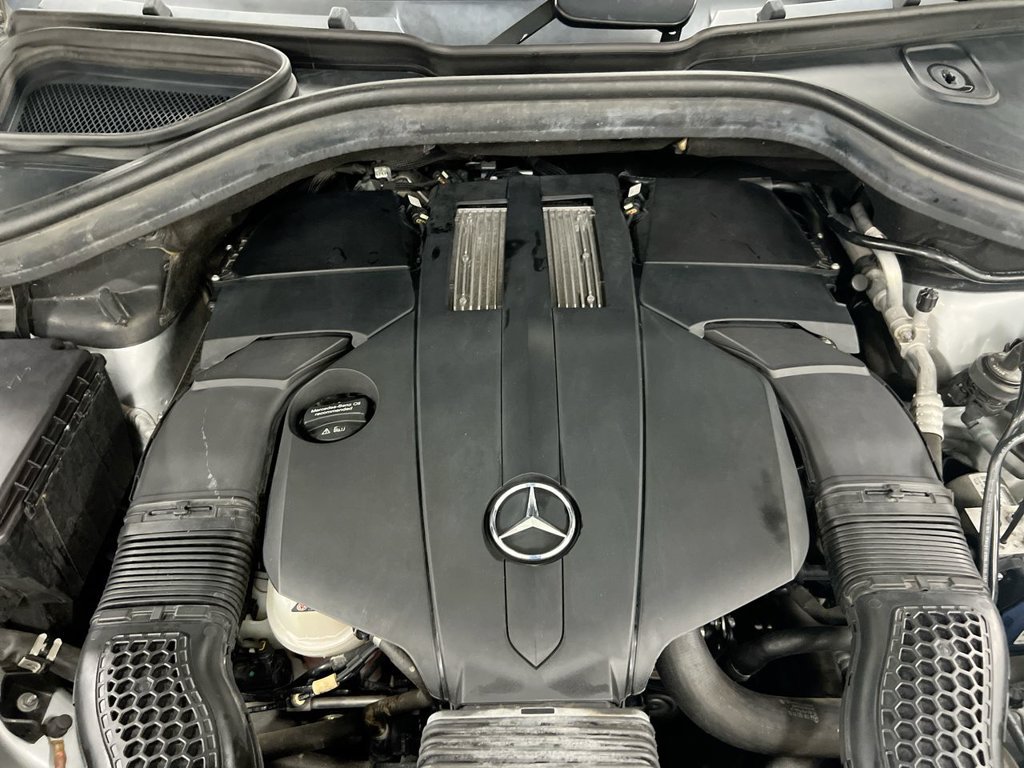 Used 2017 Mercedes-Benz GLS 450 4MATIC image 27