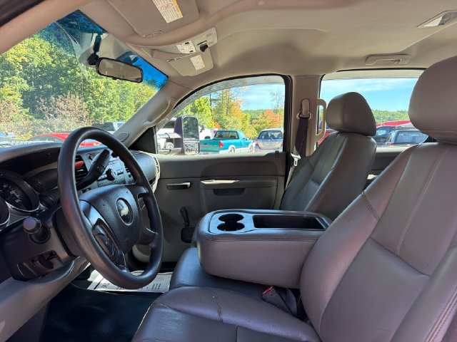 Used 2011 Chevrolet Silverado 3500 W/T RWD image 11
