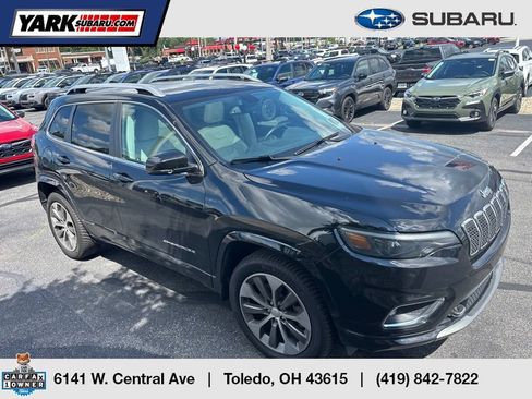 Used 2019 Jeep Cherokee Overland AWD/4WD image 1