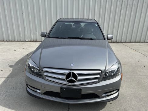 Used 2011 Mercedes-Benz C 300 Sedan image 8