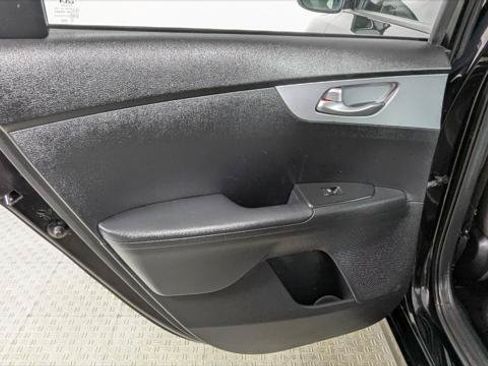 Used 2024 Kia Forte LXS FWD image 16