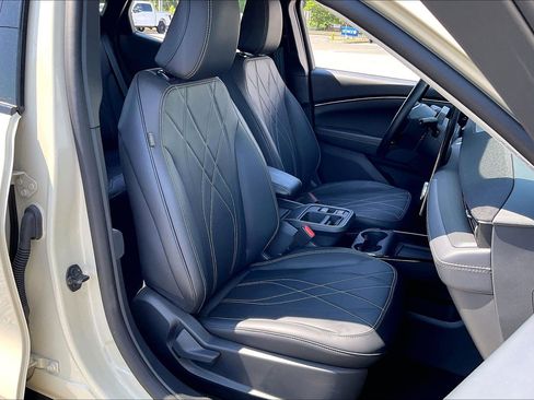 Used 2025 Ford Mustang Mach-E Select AWD/4WD image 7