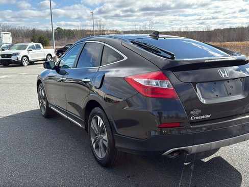 Used 2013 Honda Crosstour EX image 9