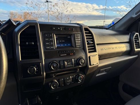 Used 2017 Ford F350 XL w/ Power Equipment Group image 21