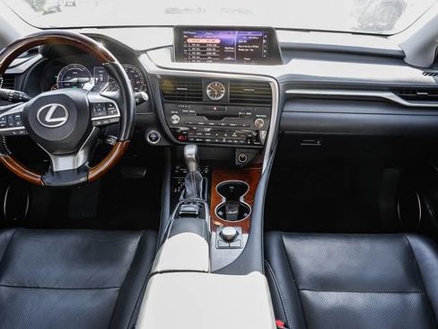 Used 2018 Lexus RX 450hL Premium w/ Premium Package AWD/4WD image 12