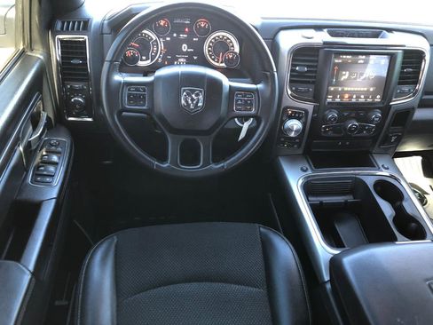 Used 2018 RAM 1500 Sport image 19