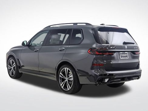 Used 2027 BMW X7 xDrive40i w/ M Sport Package AWD/4WD image 3
