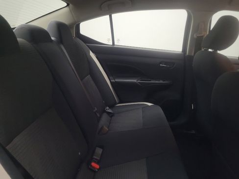 Used 2020 Nissan Versa SV FWD image 19