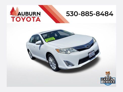 Used 2012 Toyota Camry XLE FWD image 1