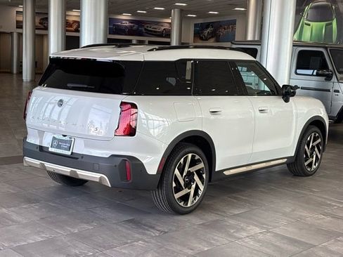 Used 2025 MINI Cooper Countryman S w/ Comfort Package Max image 3