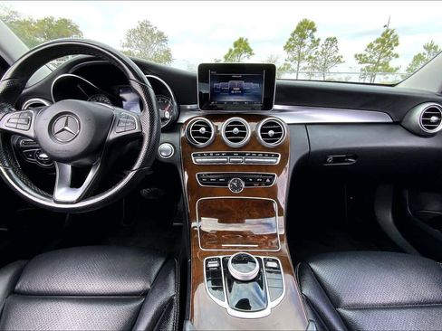 Used 2017 Mercedes-Benz C 300 Sedan image 15