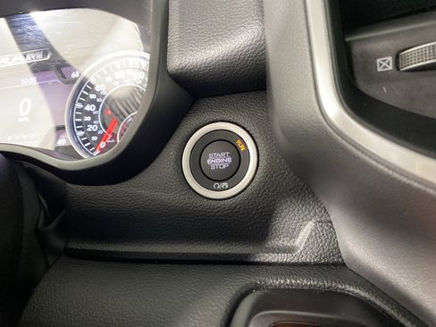 Used 2023 RAM 1500 Big Horn image 27