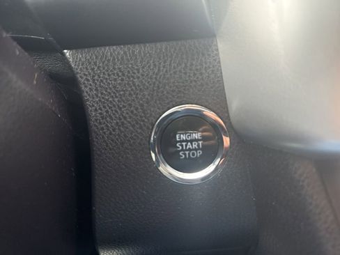 Used 2016 Toyota Highlander Limited image 69