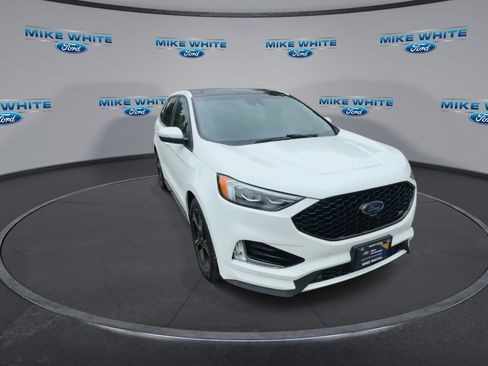 Certified 2020 Ford Edge ST w/ Equipment Group 401A image 2