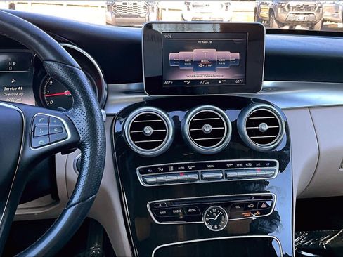Used 2018 Mercedes-Benz C 300 4MATIC Sedan image 6