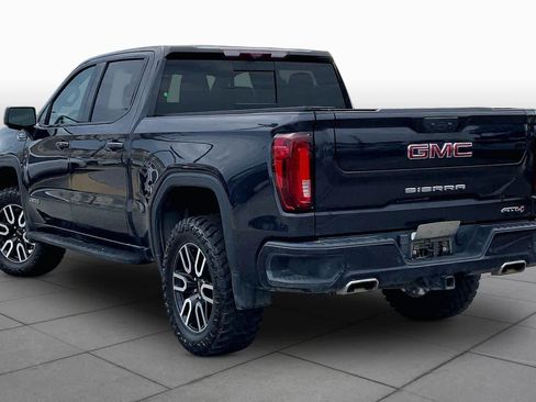 Used 2024 GMC Sierra 1500 AT4 w/ Technology Package AWD/4WD image 12