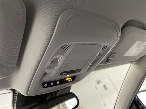 Certified 2025 Buick Envision Preferred image 27