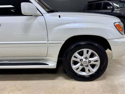 Used 2003 Lexus LX 470 4WD image 16