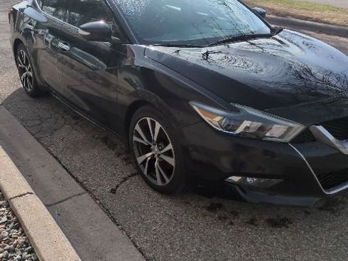 Used 2017 Nissan Maxima Platinum image 3