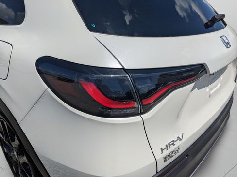 Used 2024 Honda HR-V Sport image 38