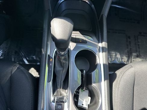 Certified 2025 Chevrolet Malibu LT image 27