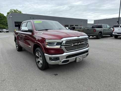 Used 2019 RAM 1500 Laramie AWD/4WD image 4