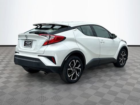 Used 2021 Toyota C-HR XLE FWD image 7