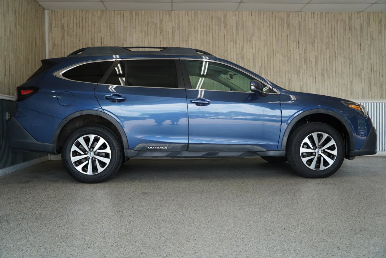 Used 2020 Subaru Outback Premium AWD/4WD image 6