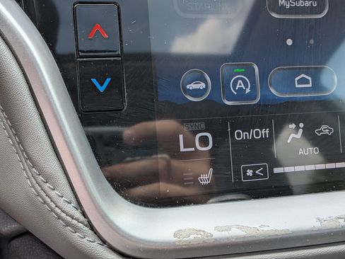 Used 2020 Subaru Outback Premium w/ Popular Package #1 AWD/4WD image 32