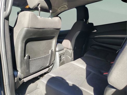 Certified 2022 Dodge Durango SXT image 5