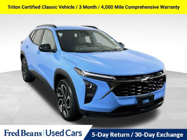 Used 2024 Chevrolet Trax RS w/ Driver Confidence Package FWD image 1