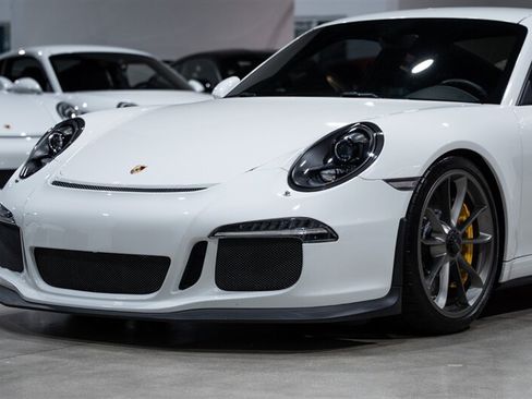 Used 2015 Porsche 911 GT3 RWD image 63