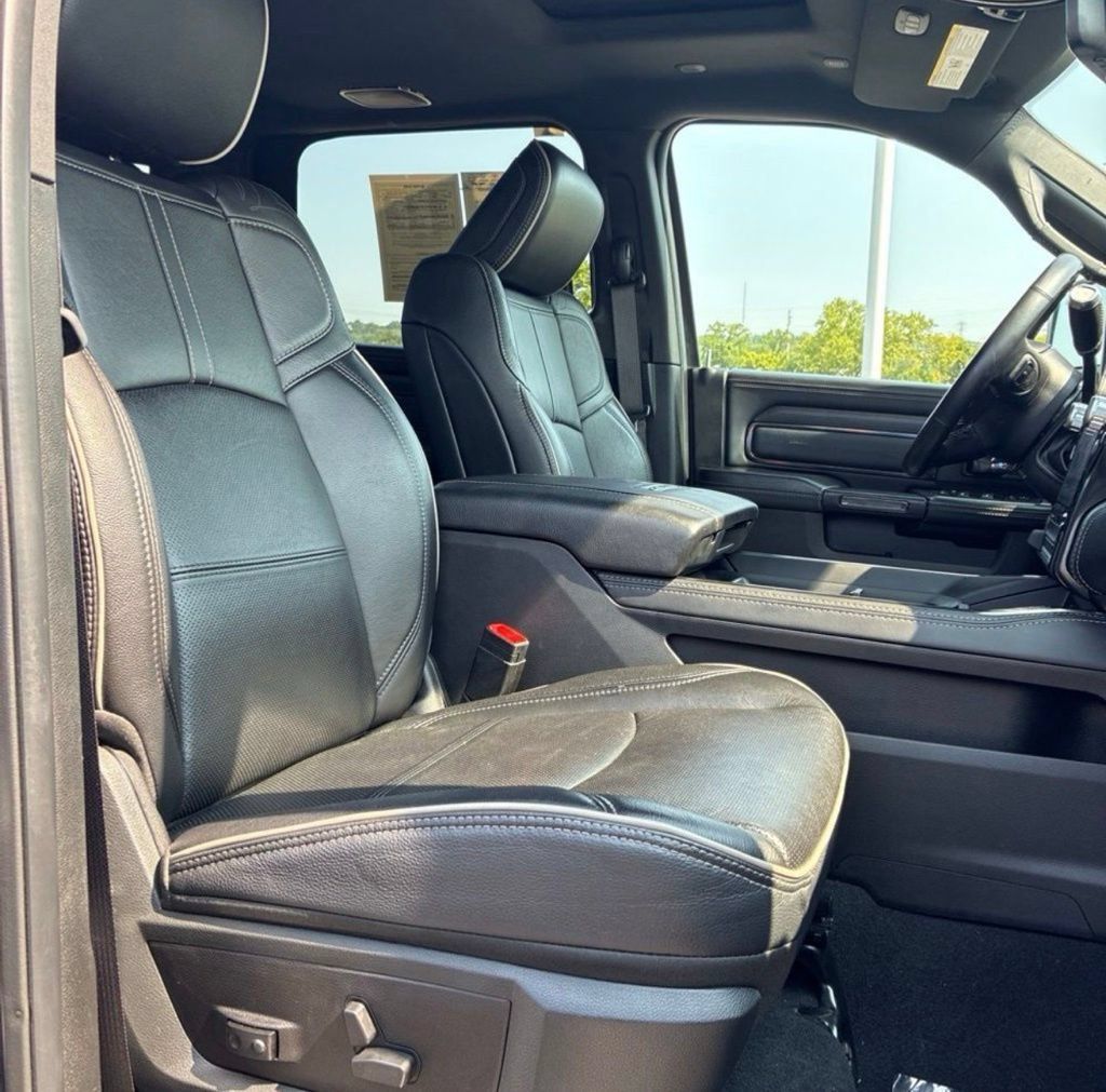 Used 2024 RAM 3500 Limited AWD/4WD image 8