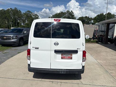 Used 2016 Nissan NV200 SV w/ Back Door Glass Package FWD image 6