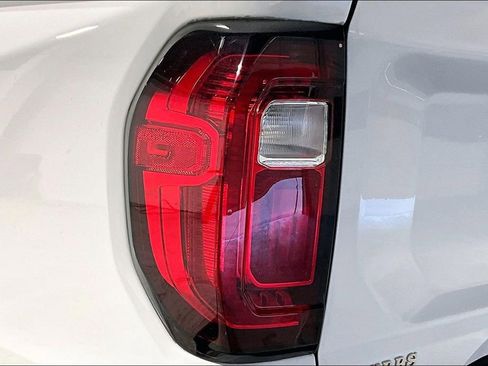 Used 2023 GMC Canyon Elevation w/ Trailering Package image 40