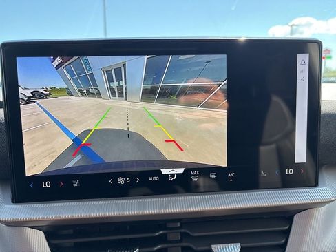 New 2025 Ford Explorer Active w/ Active Comfort Package image 12