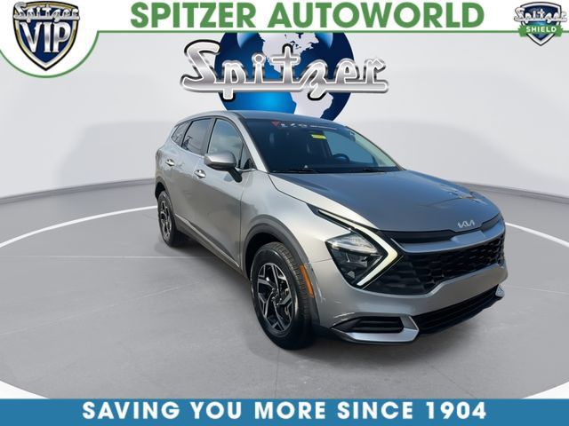 Certified 2023 Kia Sportage LX AWD/4WD image 2