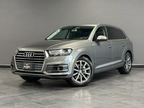Used 2017 Audi Q7 3.0T Prestige AWD/4WD image 1