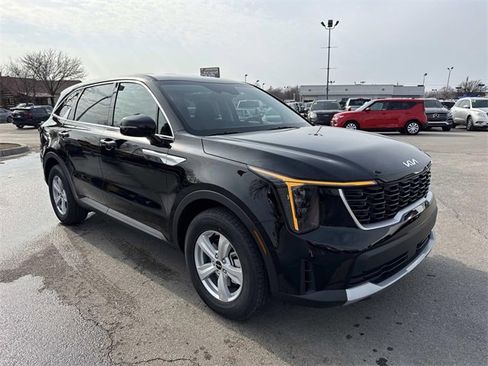 New 2026 Kia Sorento LX image 1