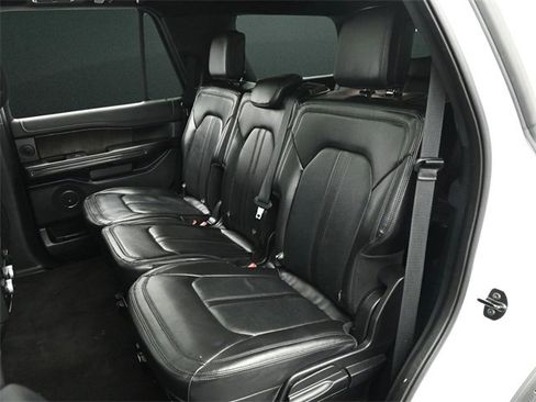 Used 2021 Ford Expedition Limited image 14