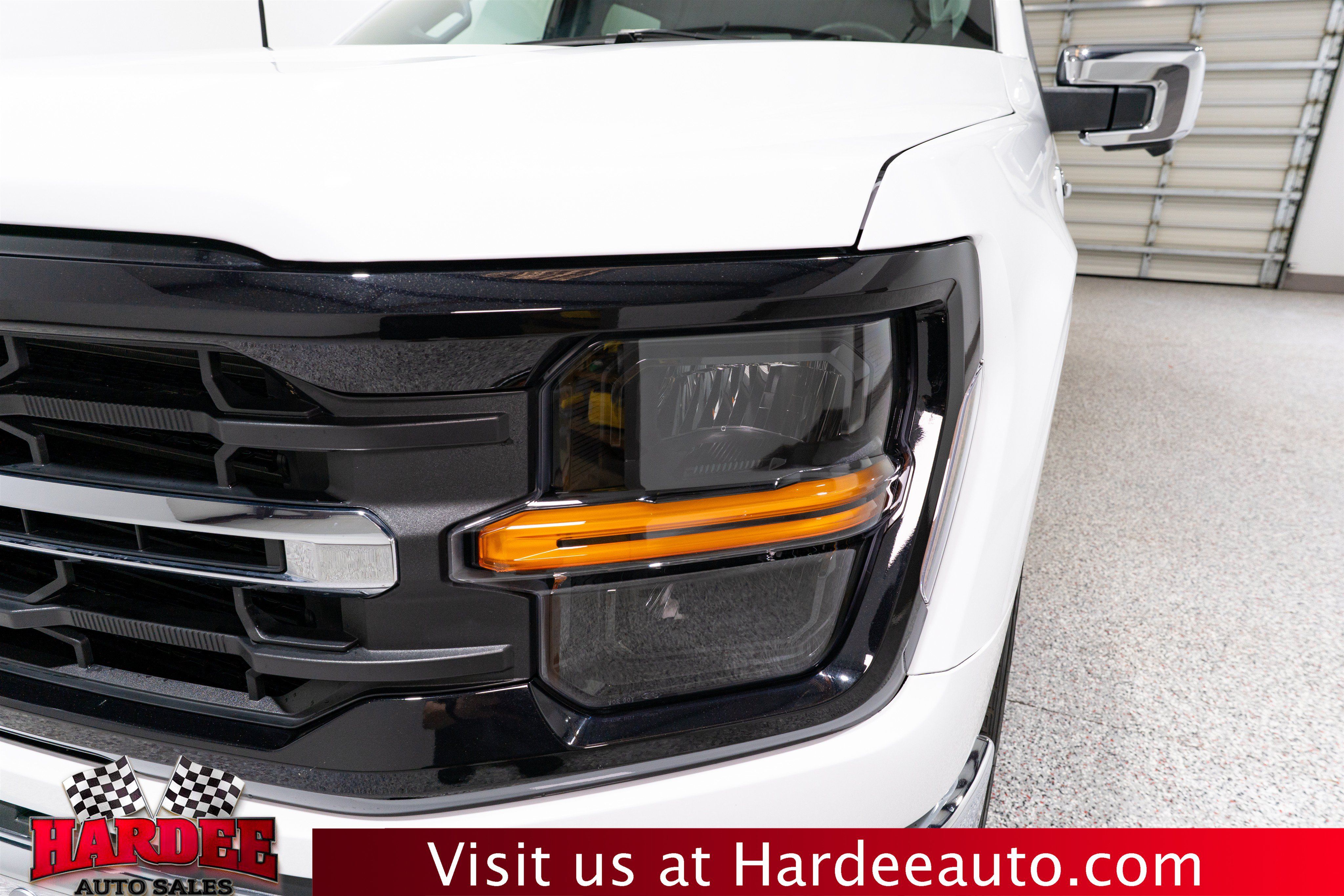 Used 2025 Ford F150 XLT w/ Equipment Group 302A MID RWD image 8