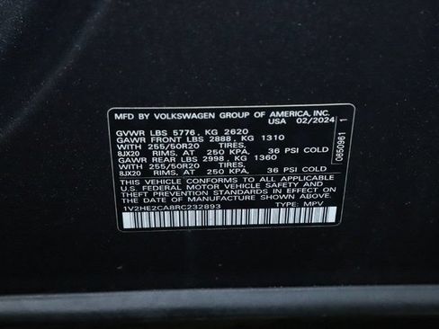 Used 2024 Volkswagen Atlas Cross Sport SE AWD/4WD image 20
